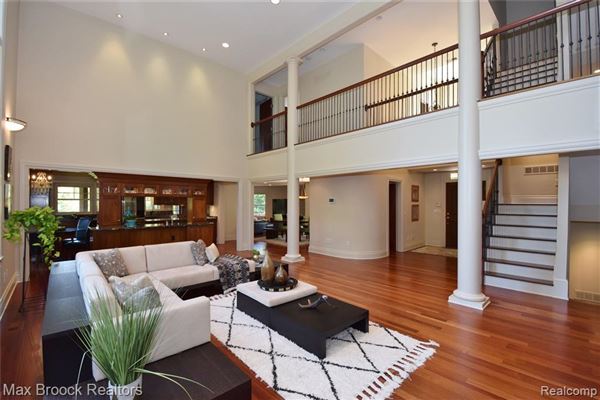 Stunning Contemporary Colonial Overlooking The Rouge River