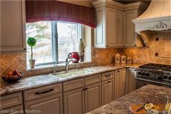 Luxury properties 猎乡之美