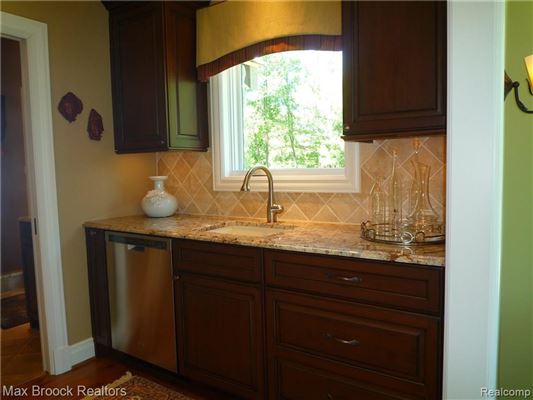 Luxury real estate 猎乡之美