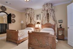 Luxury real estate 高端联排别墅