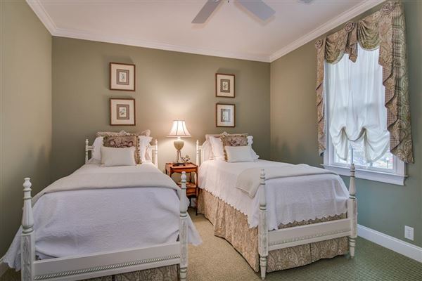 Luxury properties 高端联排别墅