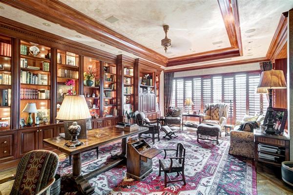 亨廷顿19楼优雅的定制住宿  luxury homes