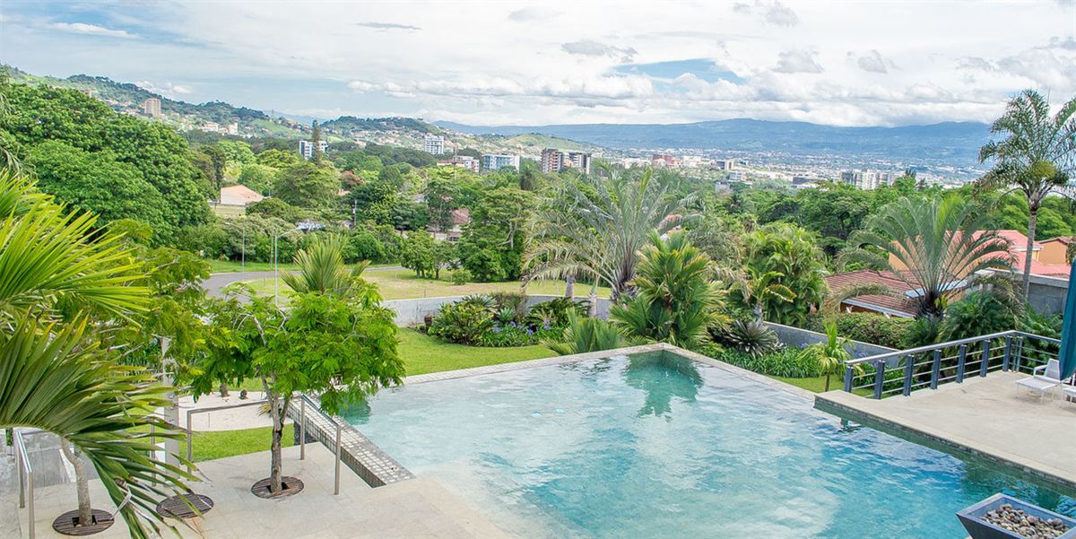 CONTEMPORARY LIVING IN ESCAZÚ Costa Rica Luxury Homes Mansions For