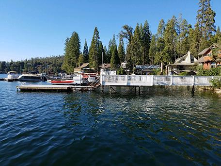 ADORABLE 1940S LAKEFRONT CABIN | California Luxury Homes | Mansions For ...