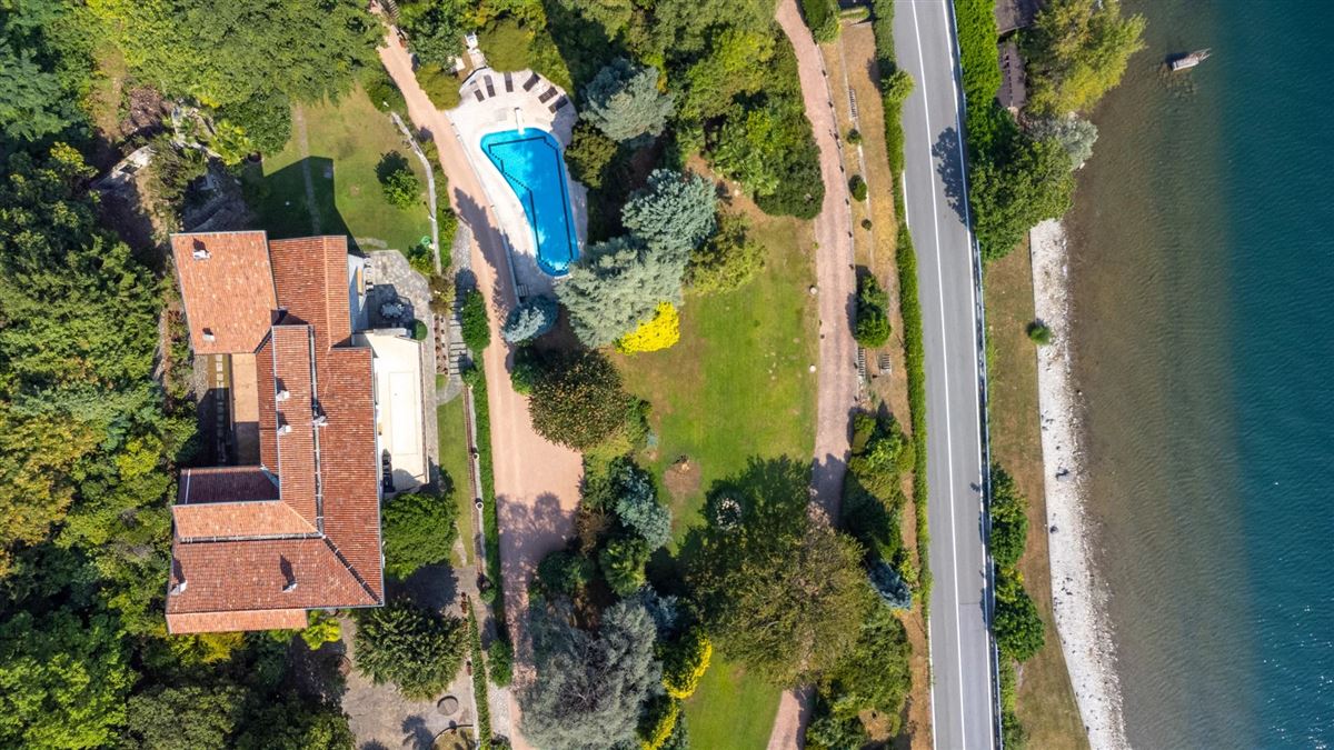 RENOVATED VILLA OVERLOOKING LAKE MAGGIORE Italy Luxury Homes