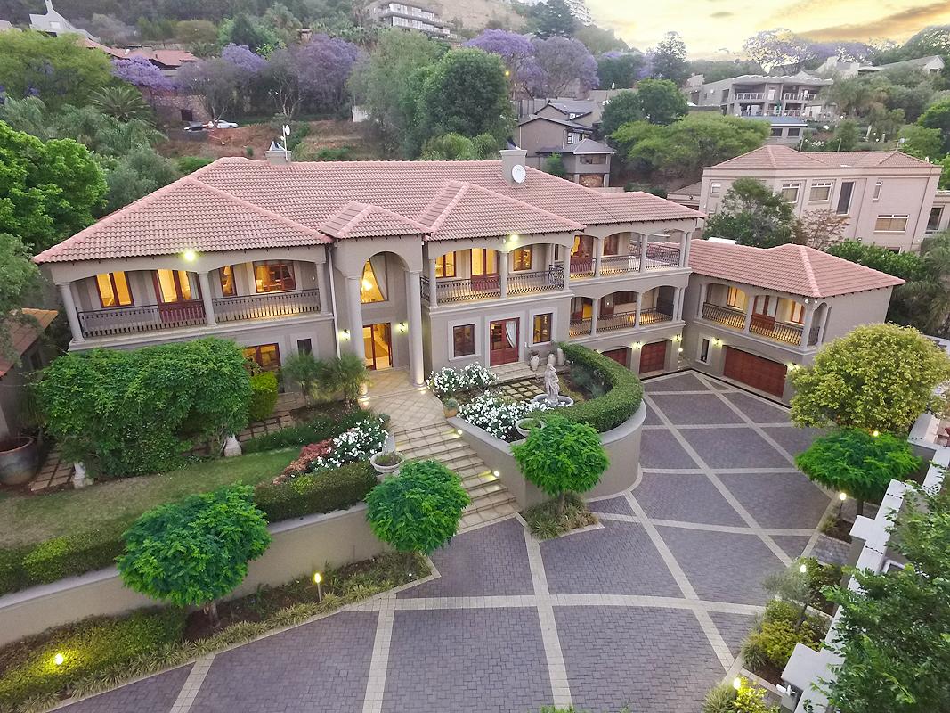 MANSION FOR A ROYAL FAMILY | South Africa Luxury Homes | Mansions For ...