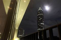 位于黄金地段的独特顶层公寓 luxury properties