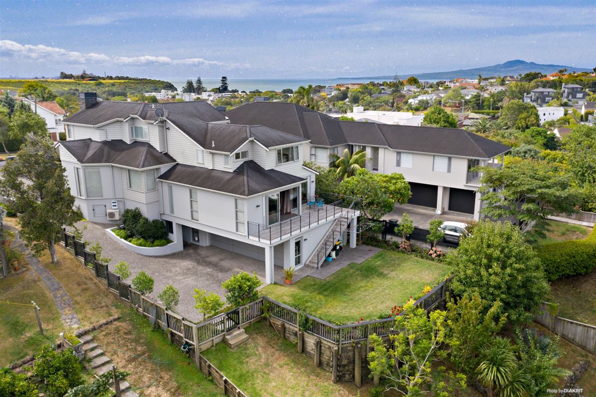 COASTAL PRESTIGE AND LUXURY New Zealand Luxury Homes Mansions For