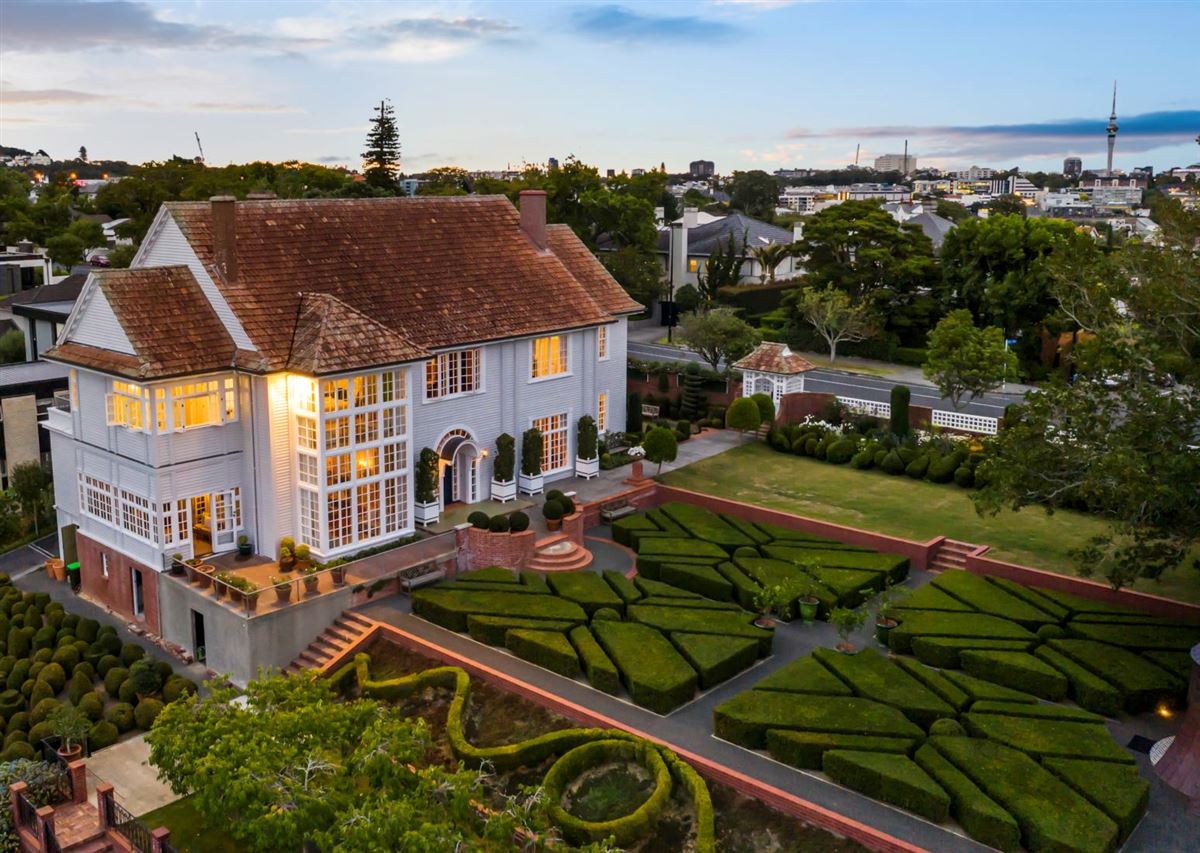 HISTORIC REMUERA ESTATE New Zealand Luxury Homes Mansions For Sale