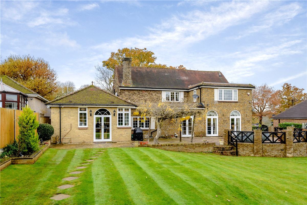 BRIDLE PATH HOUSE United Kingdom Luxury Homes Mansions For Sale Luxury Portfolio