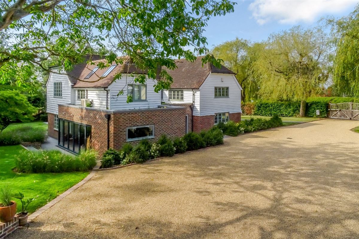 BULLS FARM HOUSE United Kingdom Luxury Homes Mansions For Sale