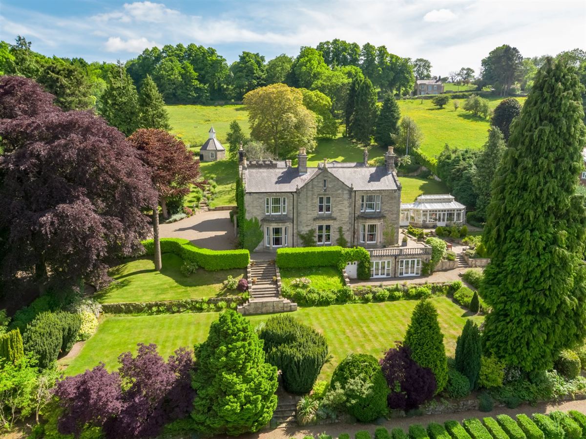  United Kingdom Luxury Homes Mansions For Sale Luxury Portfolio