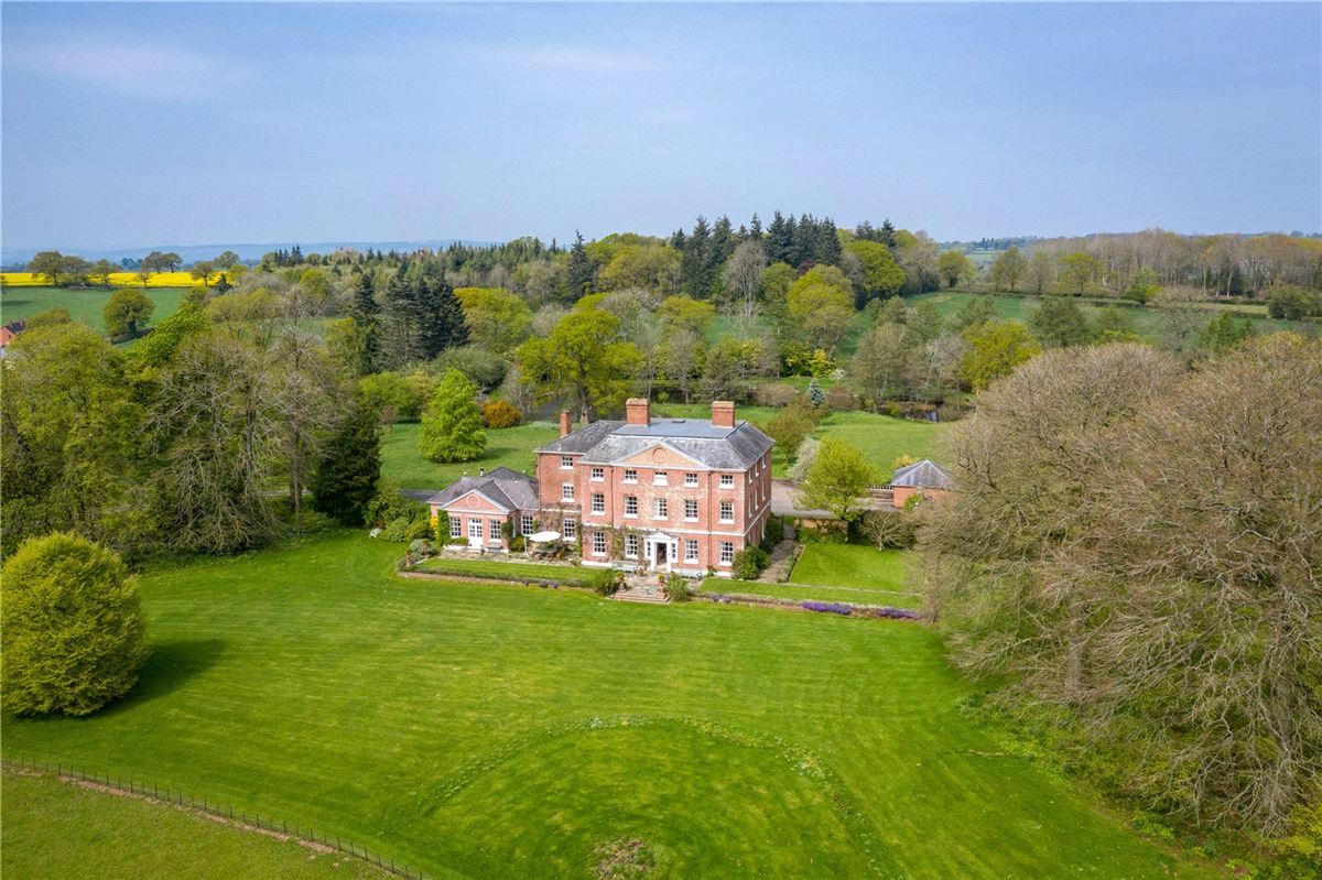 THE OLD RECTORY REMARKABLE PROPERTY DATING BACK TO 1765 United