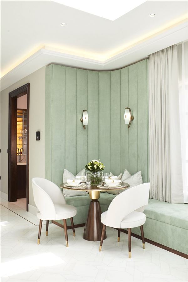 Luxury properties 完全翻新的装饰艺术建筑 