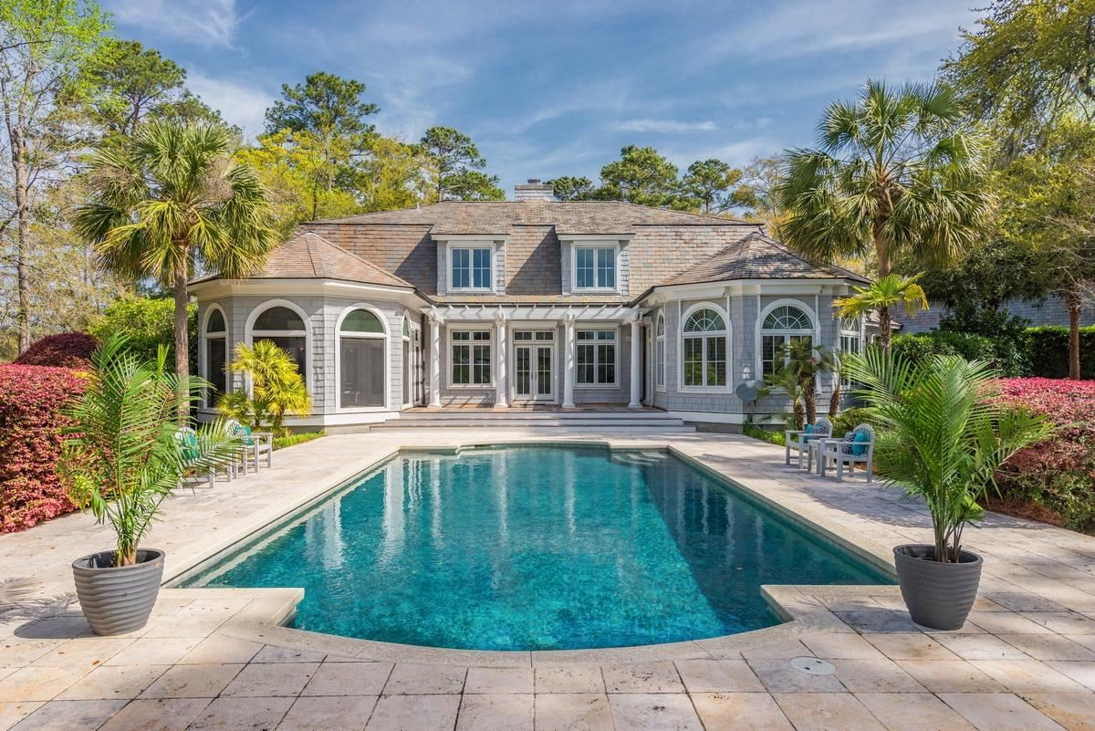 SPECTACULAR WATERFRONT PROPERTY South Carolina Luxury Homes