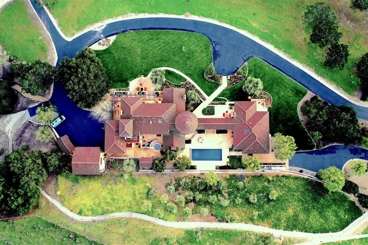 TWIN OAK RANCH California Luxury Homes Mansions For Sale Luxury