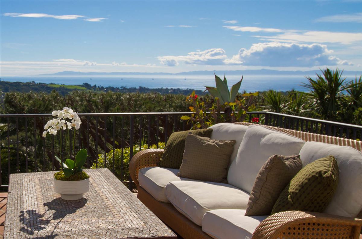 GORGEOUS ESTATE WITH INCREDIBLE OCEAN VIEWS | California Luxury Homes ...