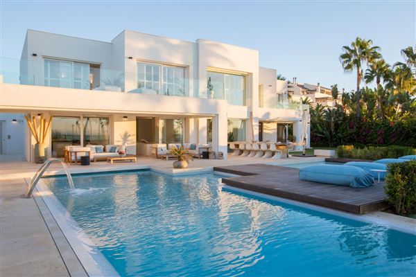 Spain Luxury Homes And Spain Luxury Real Estate 