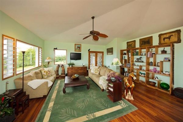 One Of A Kind Equestrian Property Hawaii Luxury Homes