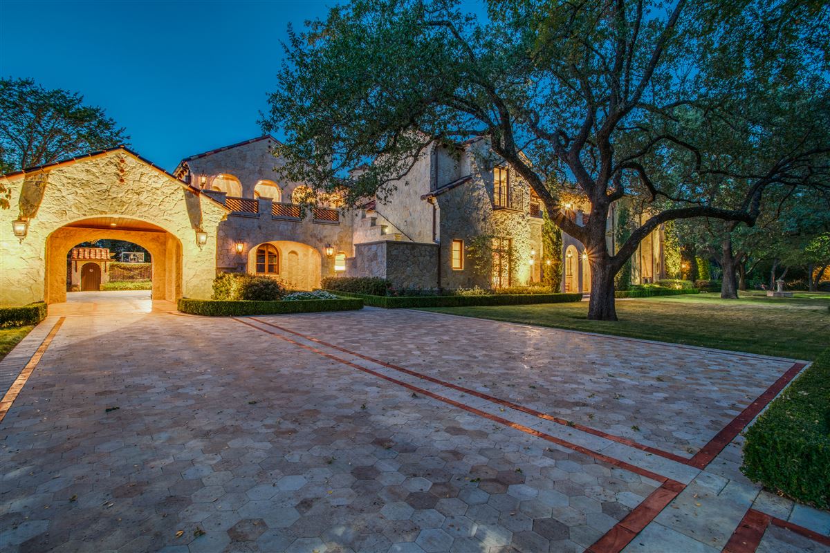 TUSCAN-INSPIRED ESTATE HOME | Texas Luxury Homes | Mansions For Sale ...