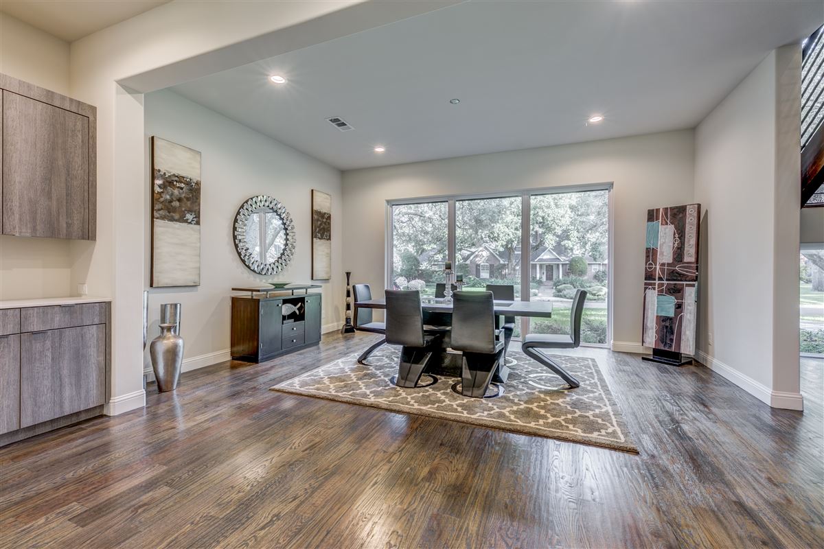 Gorgeous Home With An Amazing Floor Plan Texas Luxury Homes