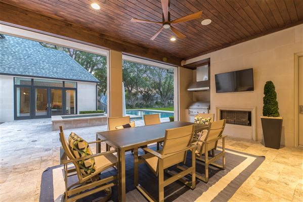 | Texas Luxury Homes | Mansions For Sale | Luxury Portfolio