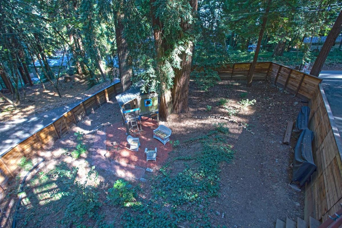 RETREAT IN DESIRABLE REDWOOD ESTATES California Luxury Homes Mansions For Sale Luxury