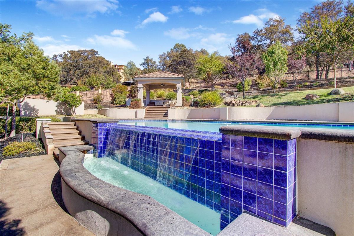 OUTSTANDING EL DORADO HILLS ESTATE California Luxury Homes Mansions