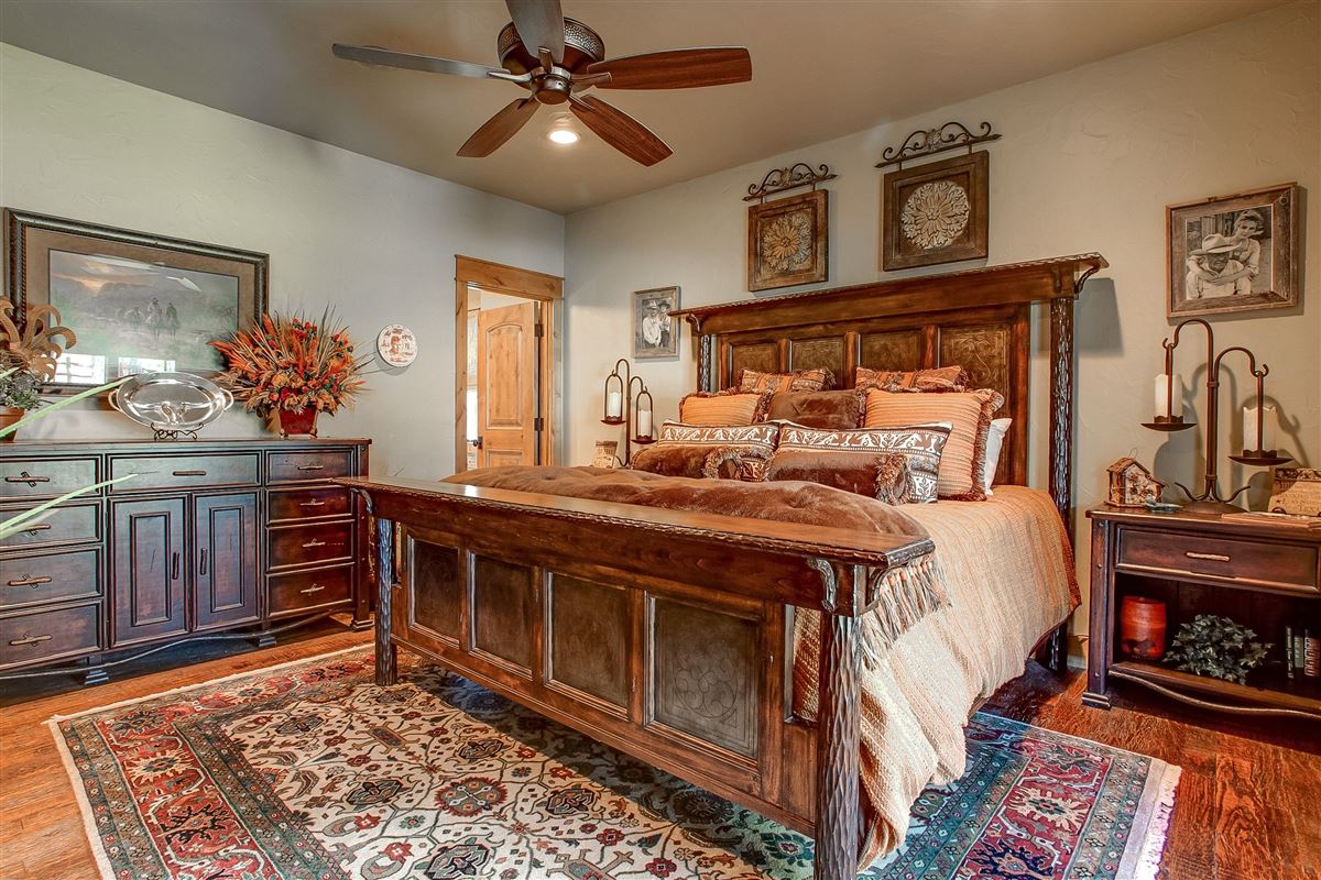 Charming Cozy Cabin In Possum Kingdom Lake Texas Luxury Homes