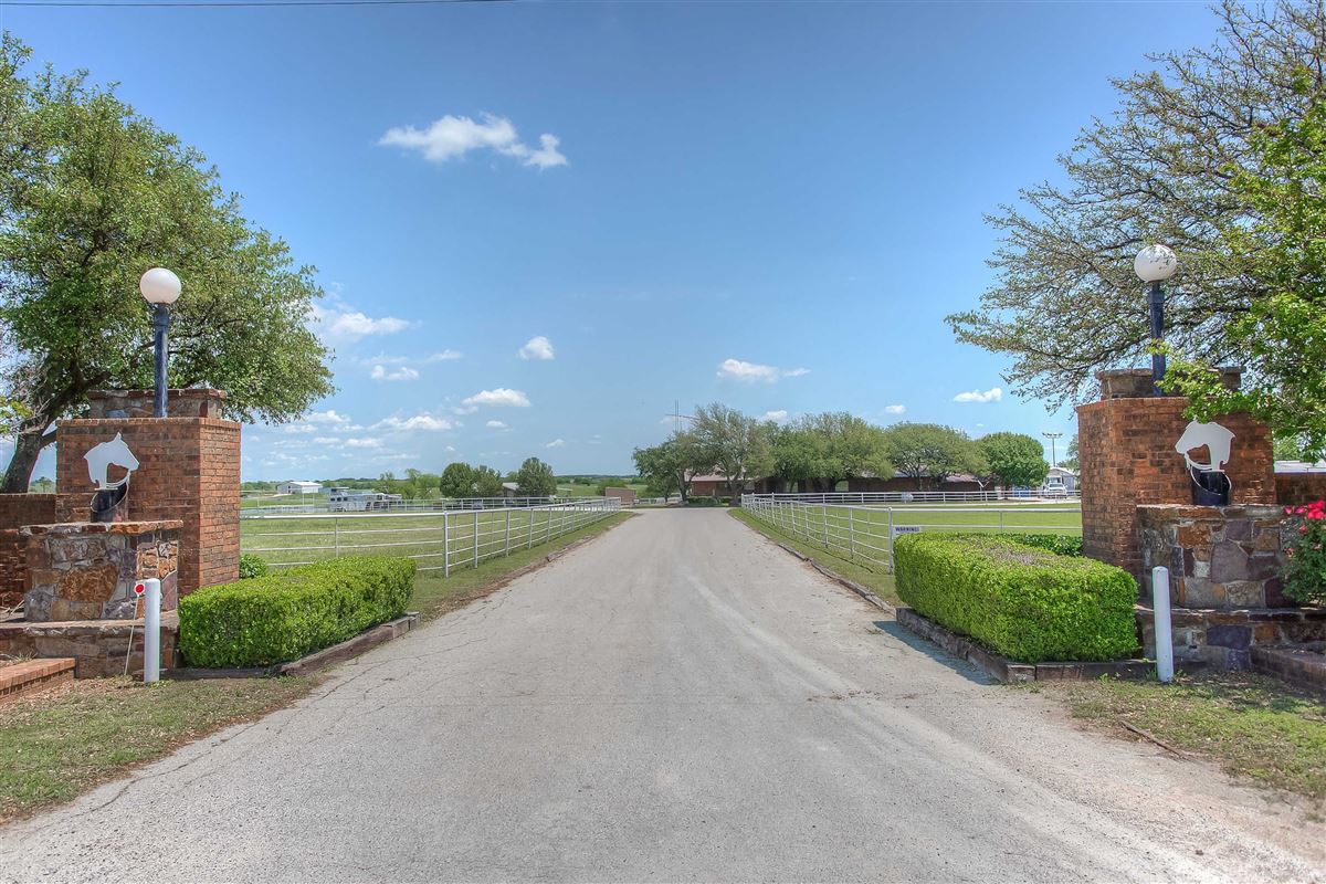 The Carol Rose Ranch Texas Luxury Homes Mansions For Sale Luxury