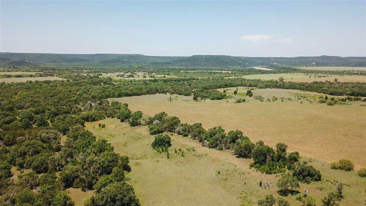 IDYLLIC BRAZOS RIVER VALLEY RANCH | Texas Luxury Homes | Mansions For ...