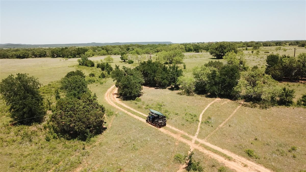 IDYLLIC BRAZOS RIVER VALLEY RANCH Texas Luxury Homes Mansions For