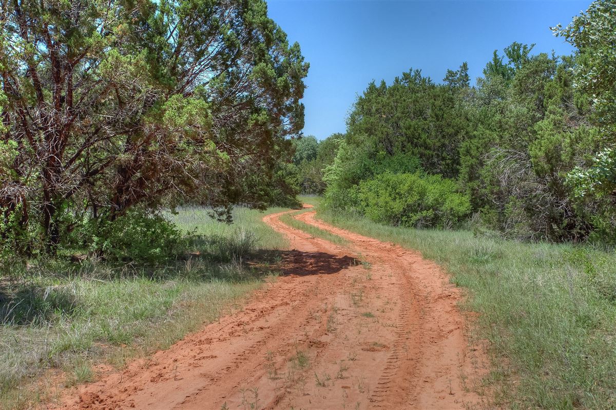 IDYLLIC BRAZOS RIVER VALLEY RANCH Texas Luxury Homes Mansions For