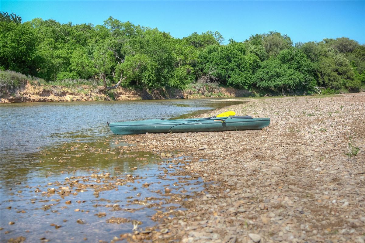 IDYLLIC BRAZOS RIVER VALLEY RANCH Texas Luxury Homes Mansions For