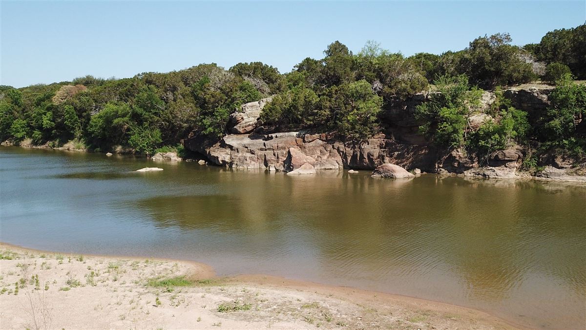 IDYLLIC BRAZOS RIVER VALLEY RANCH Texas Luxury Homes Mansions For