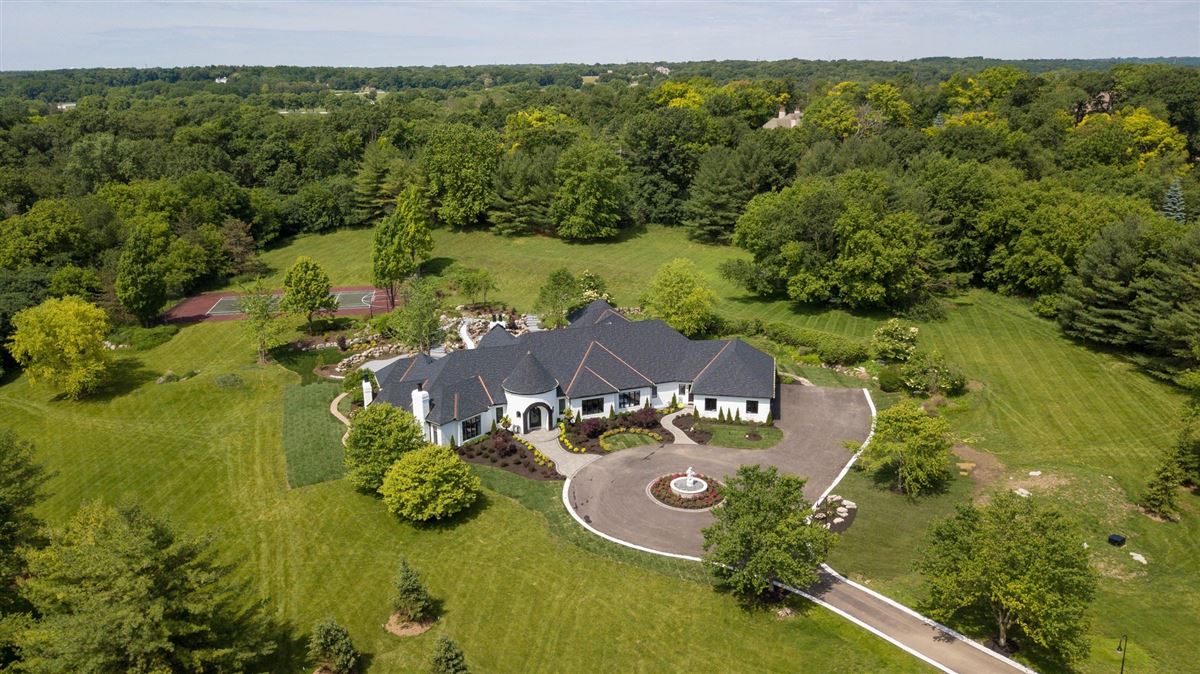 BARRINGTON HILLS ESTATE Illinois Luxury Homes Mansions For Sale