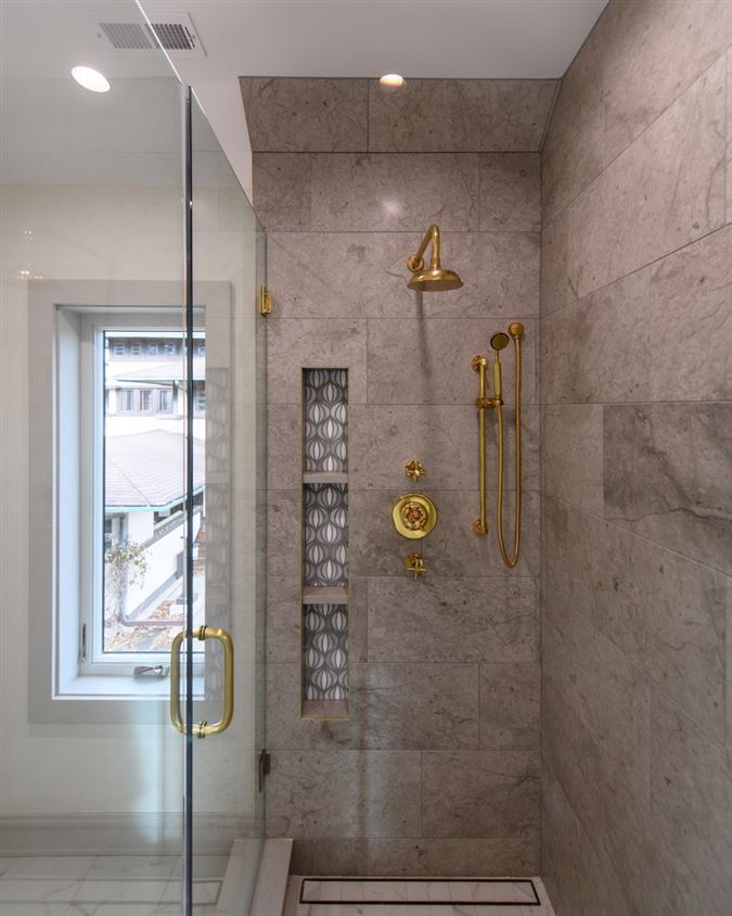 Luxury homes in 新築の賃貸住宅はほとんど手に入らない