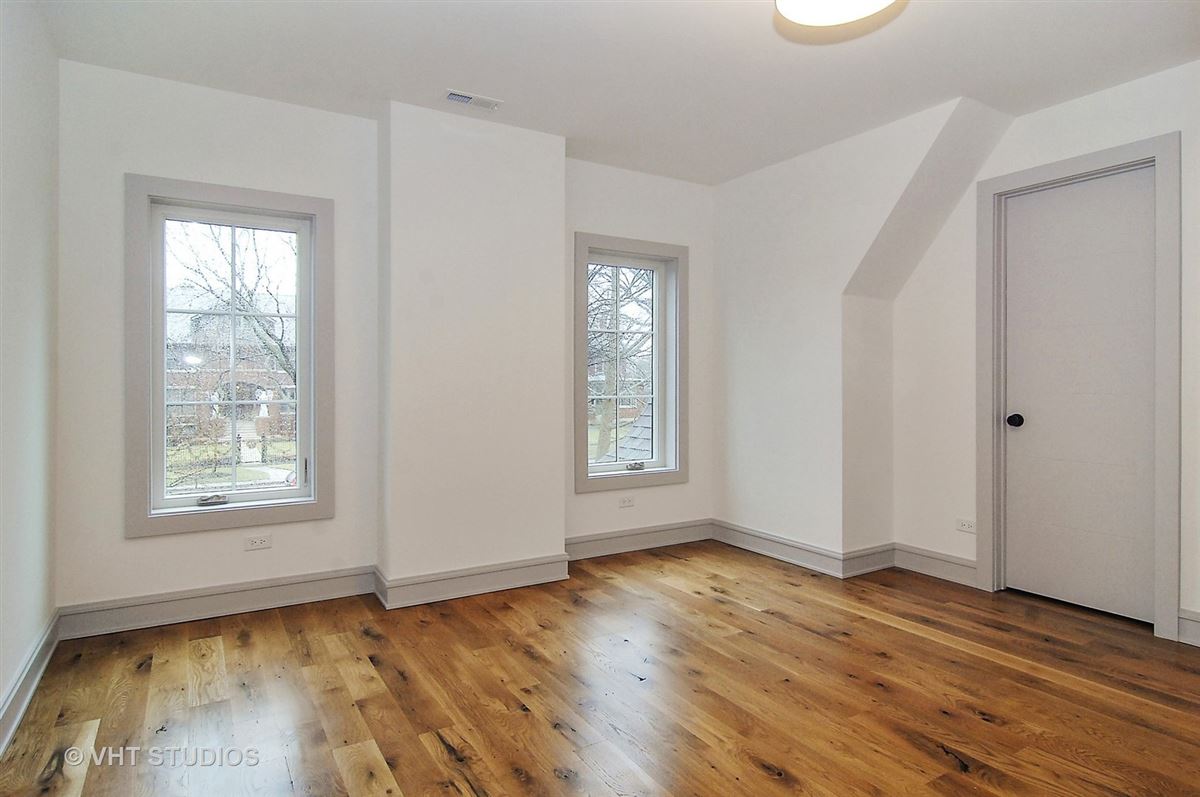 Mansions in 新築の賃貸住宅はほとんど手に入らない