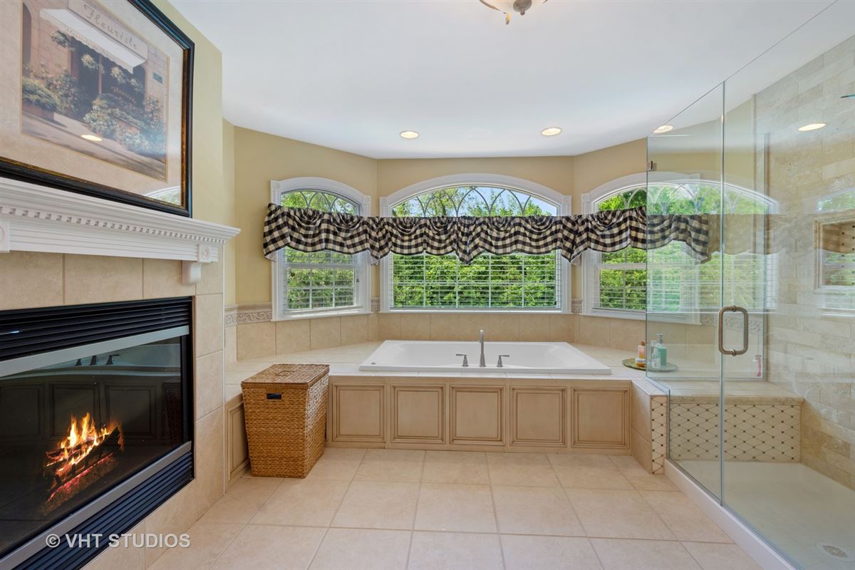 豪華なカスタムジョージア風の家賃 luxury real estate