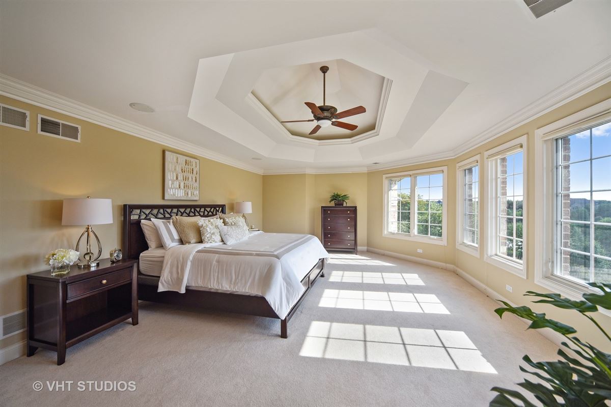 Mansions in 家賃のきれいな風習の家