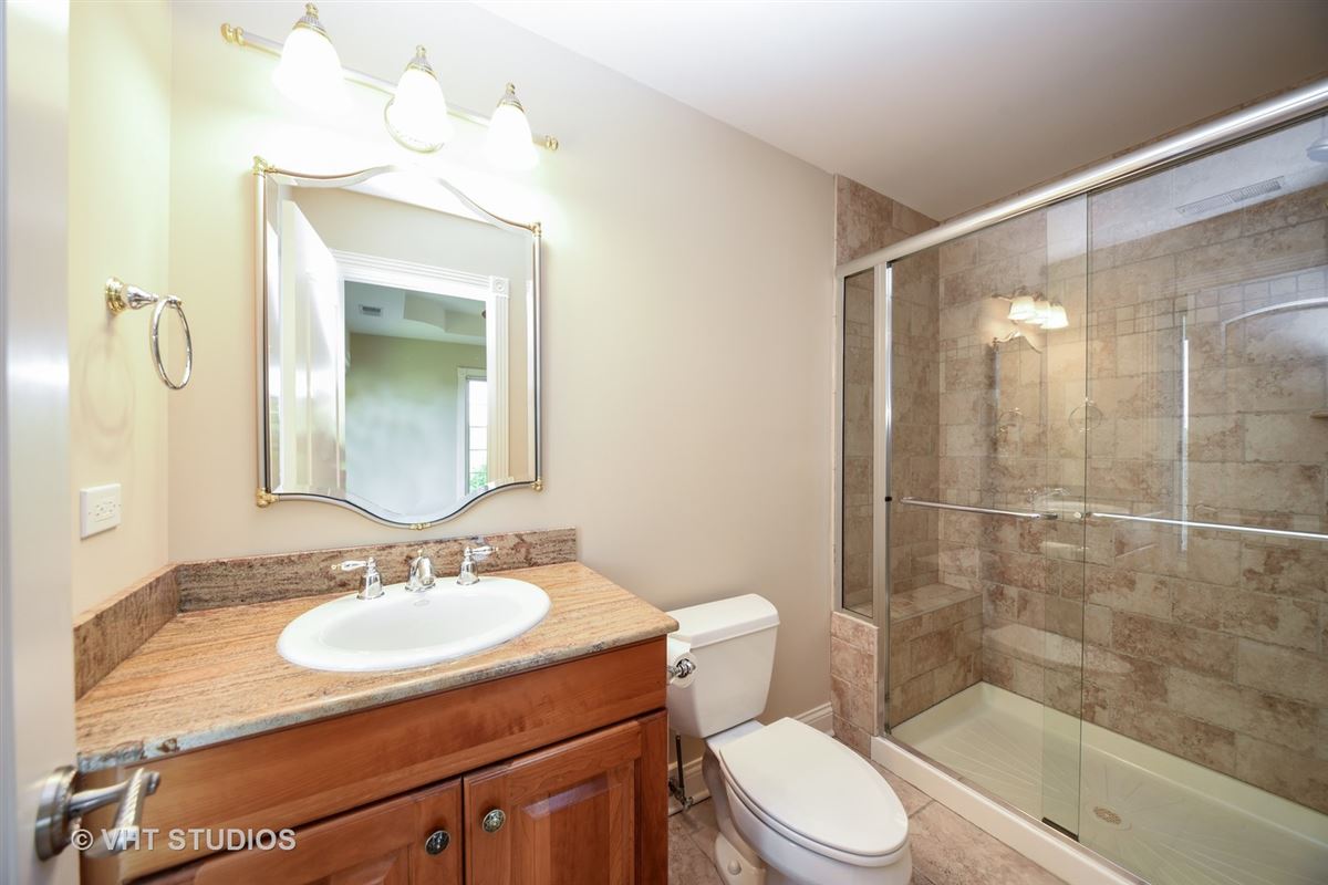 Luxury real estate 家賃のきれいな風習の家