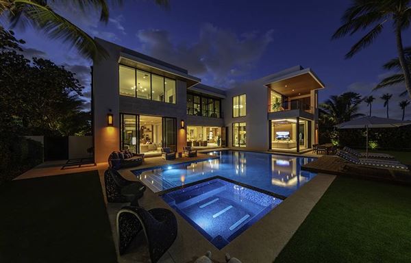 Luxury properties 希尔伯勒海滩超现代杰作