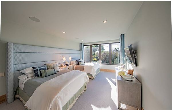 希尔伯勒海滩超现代杰作 luxury homes