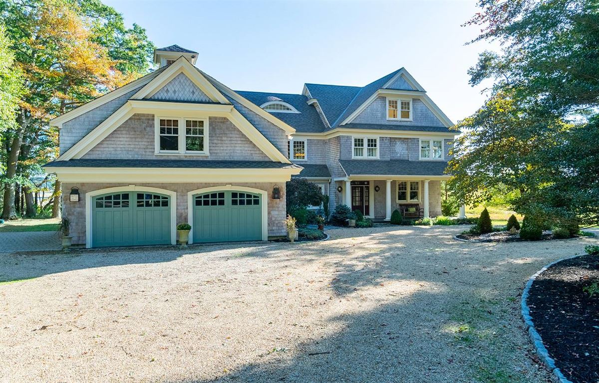 BEAUTIFUL WATERFRONT HOME WITH SPECTACULAR RIVER VIEW Massachusetts