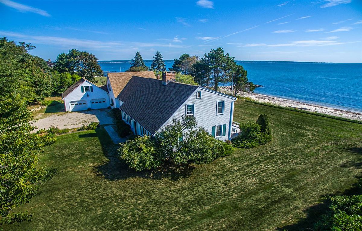 SANDY BEACHFRONT Connecticut Luxury Homes Mansions For Sale