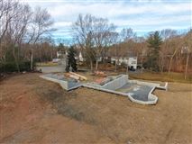 Luxury real estate 屡获殊荣的建筑商新建住宅