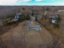 Luxury properties 屡获殊荣的建筑商新建住宅