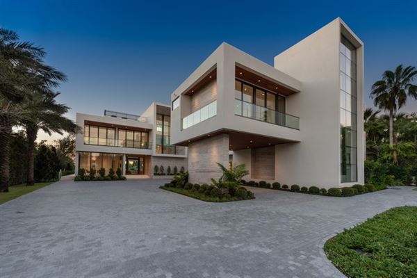 MIAMI BEACH ULTRA-LUXURIOUS MEGA-MANSION | Florida Luxury Homes ...
