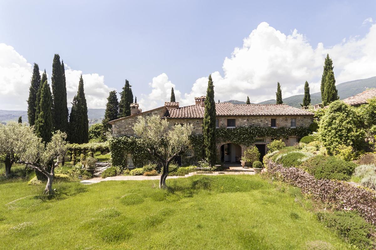 PRESTIGIOUS ESTATE IN CETONA - TUSCANY | Italy Luxury Homes | Mansions ...