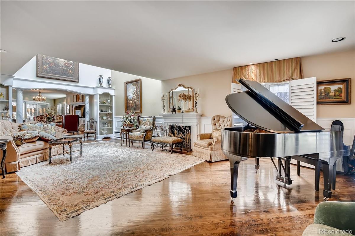 Historic Denver Country Club Estate With A Huge Lot Colorado